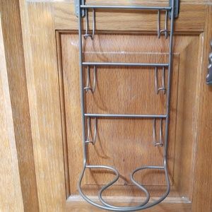 Hanging hair tools organizer